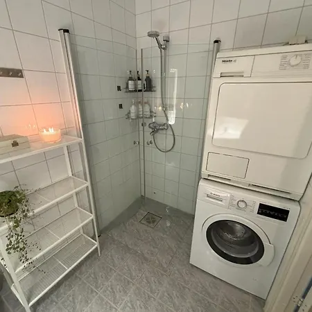 Sentrumsnaer Midt I Sentrum Appartement Tromsø
